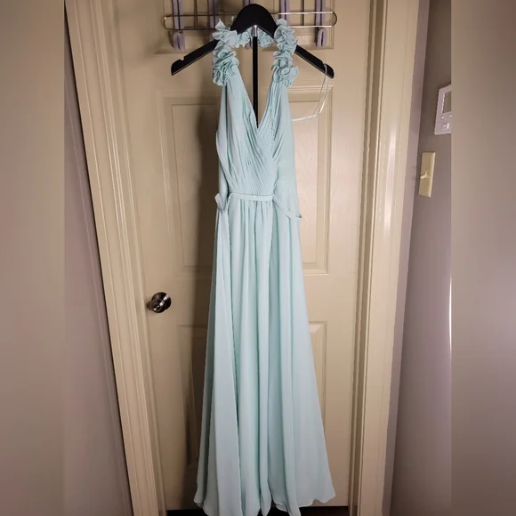 Elegant Halter Neck Light Blue Dress - Picture 7 of 9